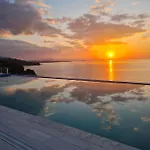 Ni Marin Otel 5*