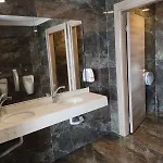 Ni Marin Otel 5*