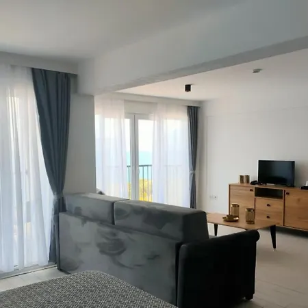 Hotel Ni Marin